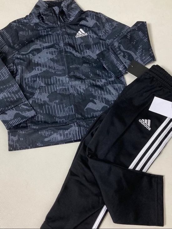 adidas Other - Adidas long sleeve top pants active outfit 4025